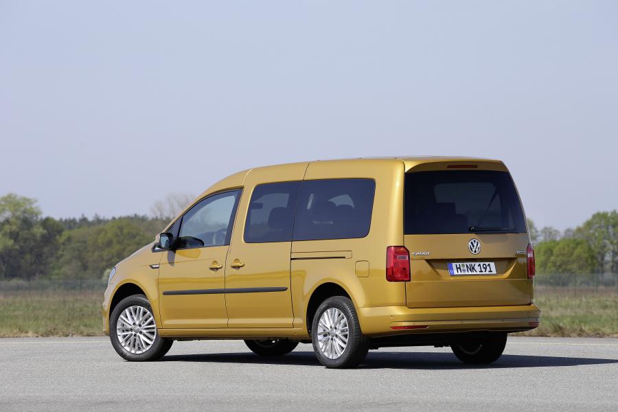  Volkswagen Caddy Maxi Highline BlueMotion TGI 2016 года  (WW) (фото 8 из 10)